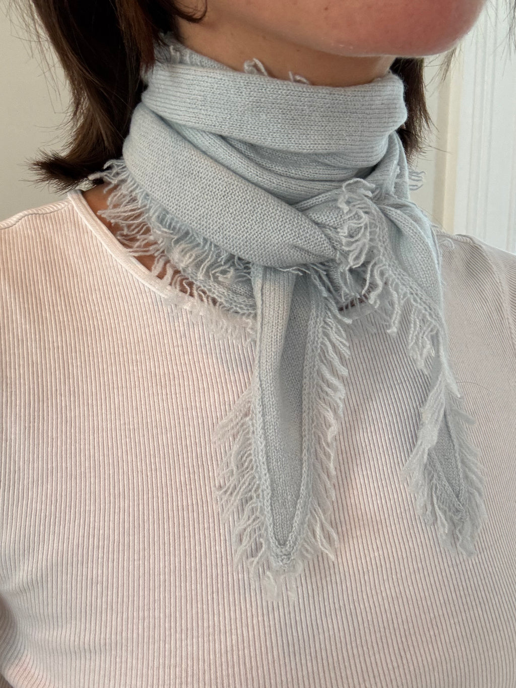 Frynsete cashmere skjerf