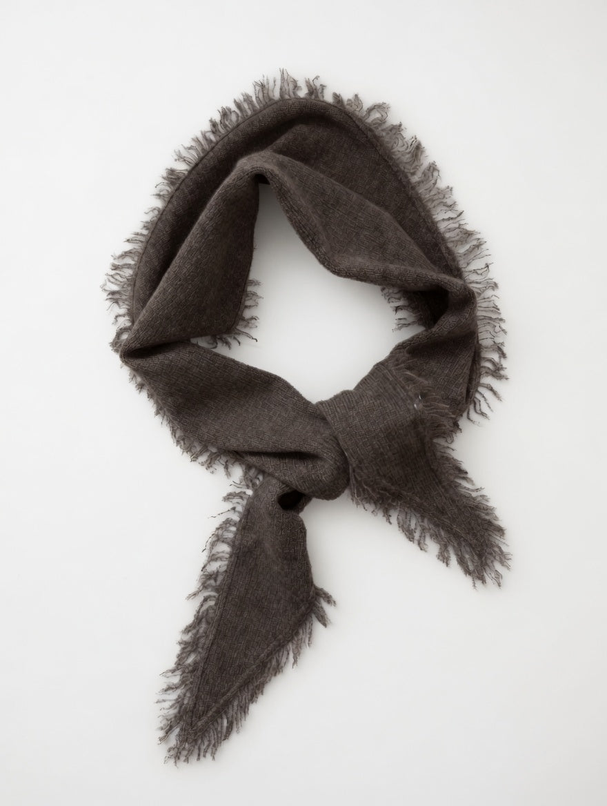 Frynsete cashmere skjerf