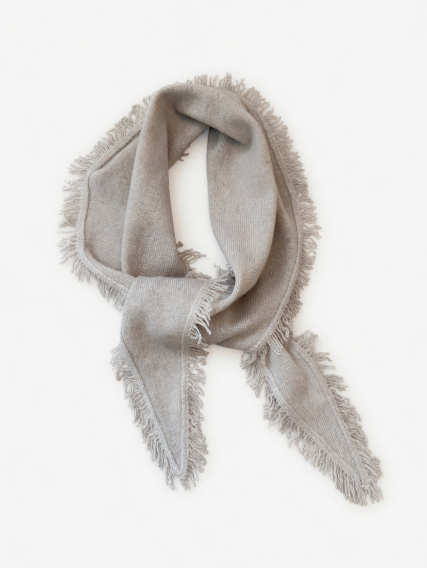 Frynsete cashmere skjerf